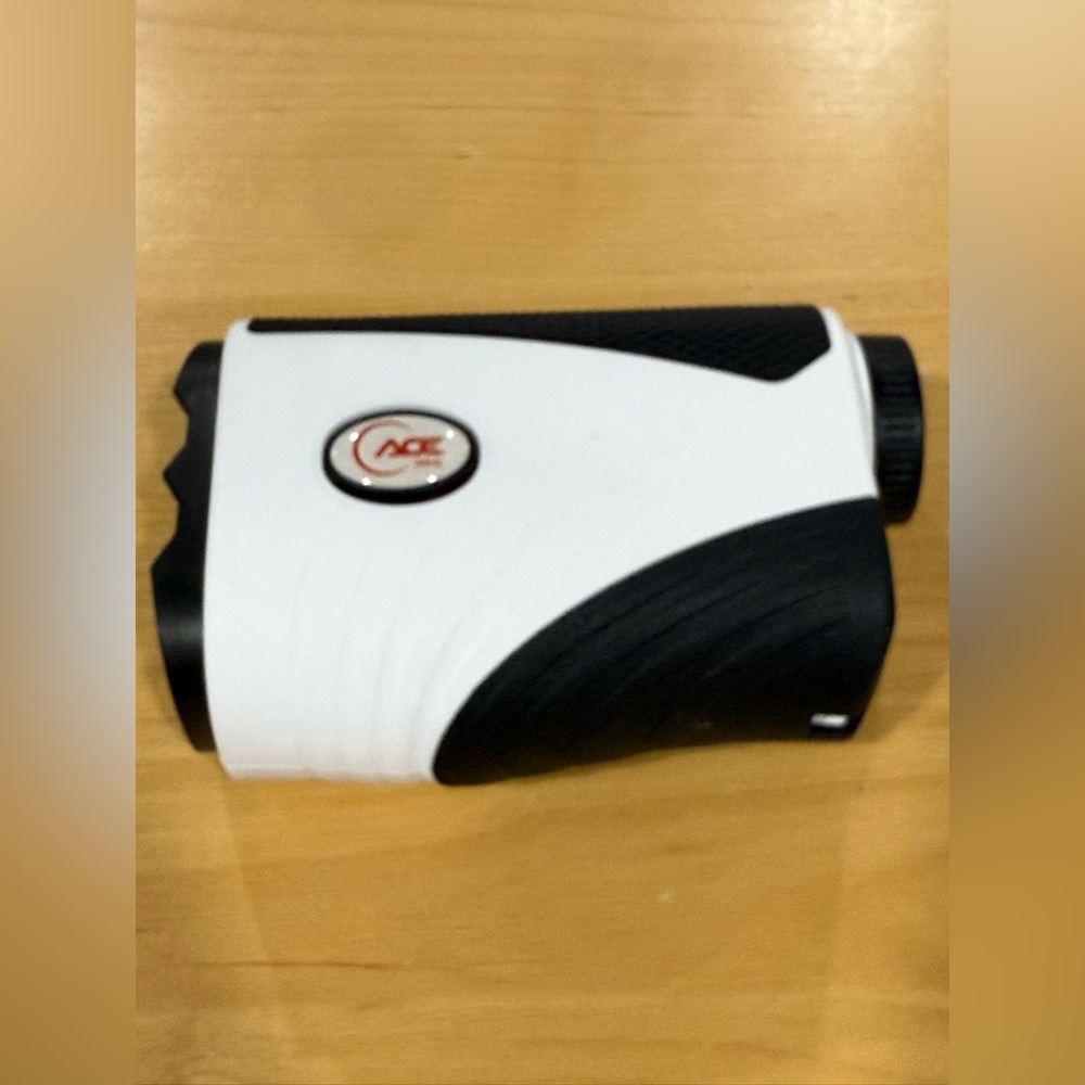 Ace Drive Golf Rangefinder New ( no box) comes with charging cable.